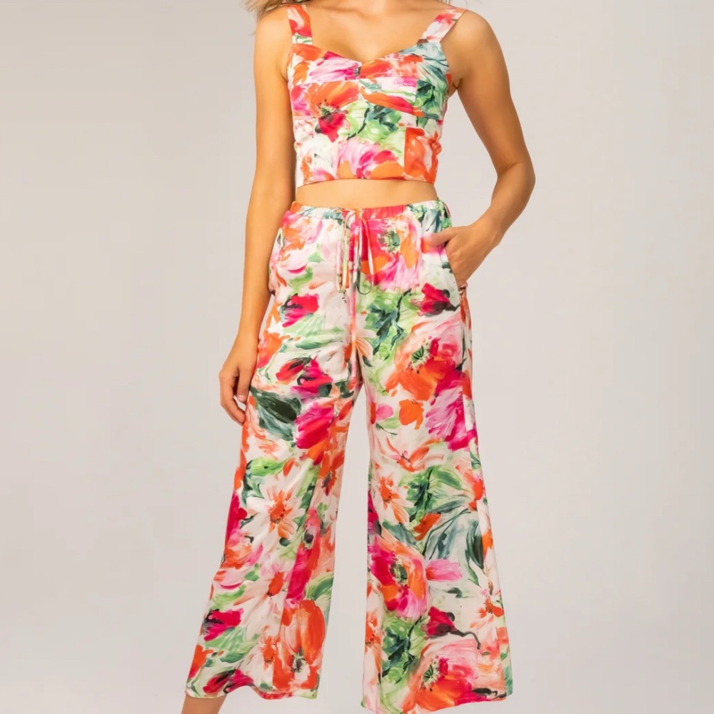 Set - Crop Top and Floral Pant Set | Lavender Brown